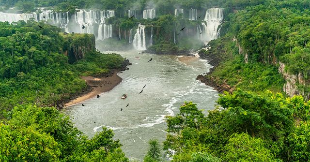 Image of Iguazu Falls in Brazil. Project developer LATAM webinar