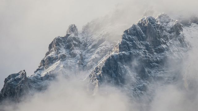 Mountains seen through mist