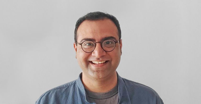 Prayag Thakkar headshot